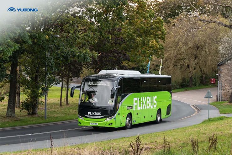 O 2.000º Yutong no Reino Unido é um FlixBus GT12 destinado à First Bus West of England